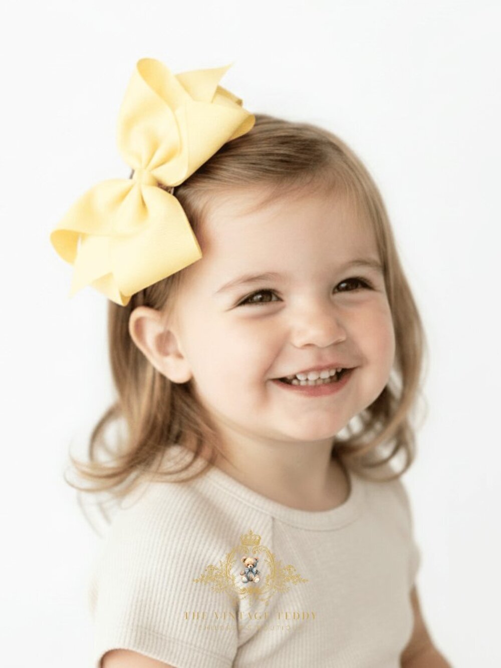 Pretty Girls Hair Bows Grosgrain Ribbon Clips Hair Accessory Soft Yellow 6 Inch